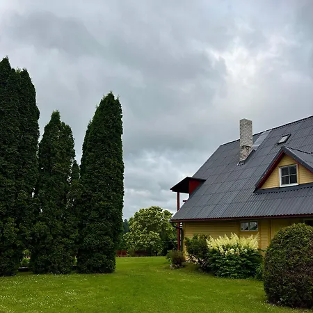 Suurjaerve Kuelalistemaja Gasthuis 3*