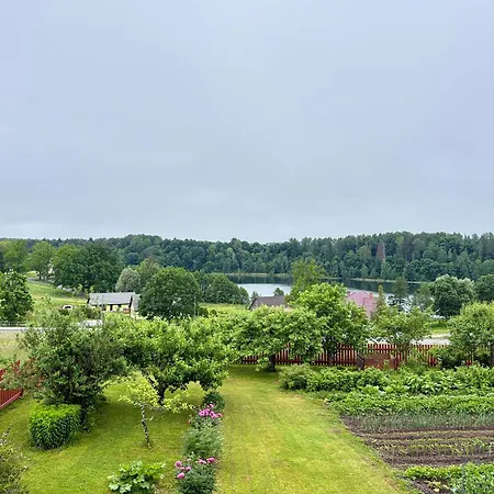 Gasthuis Suurjaerve Kuelalistemaja 3*