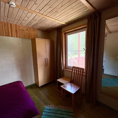 Guest house Suurjaerve Kuelalistemaja 3*